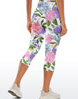 Flower hydrangea roses and leaves capris